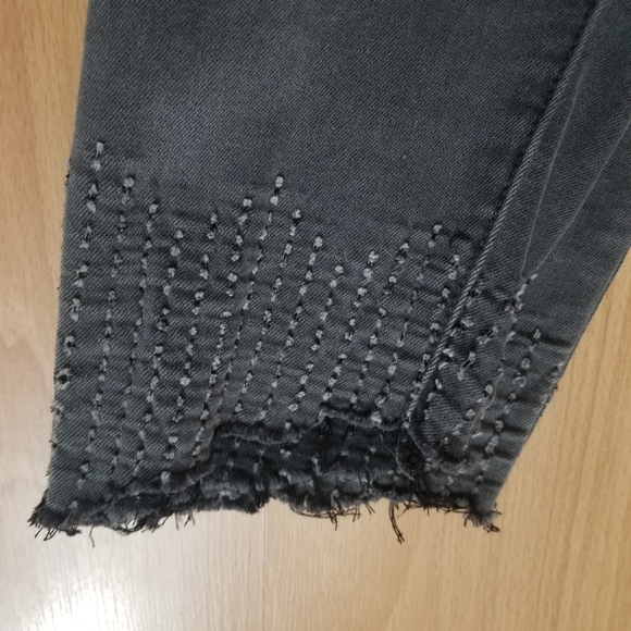 Sam Edelman | The Kitten Mid-Rise Skinny Jeans - Picture 6 of 9